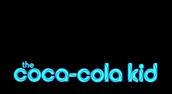 The Coca Cola Kid (1985) - Filme Completo Legendado.avi_000053869.jpg